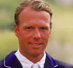 Peter Wylde Showjumper